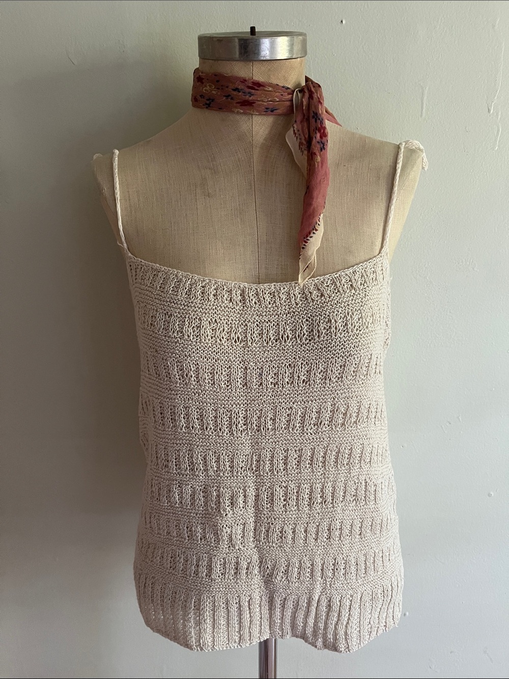 HANDMADE  1970’s crochet top